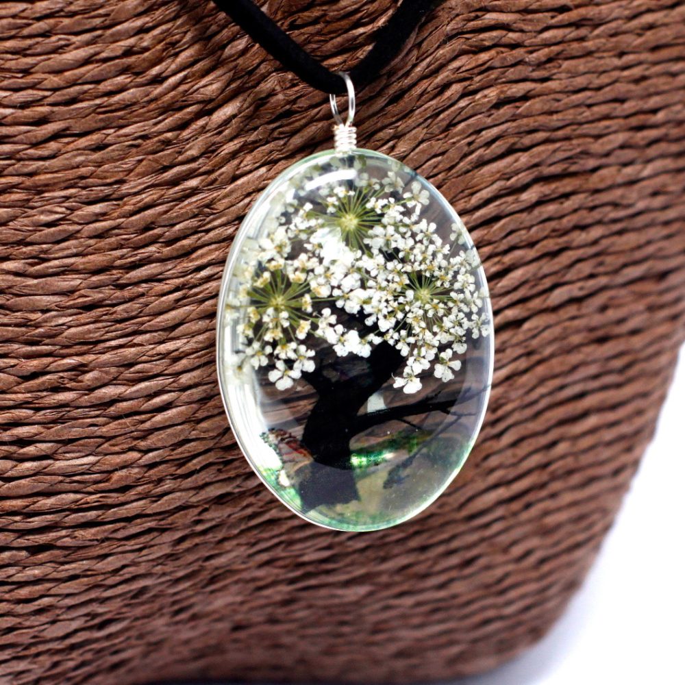Pressed flowers - Tree of Life set - White