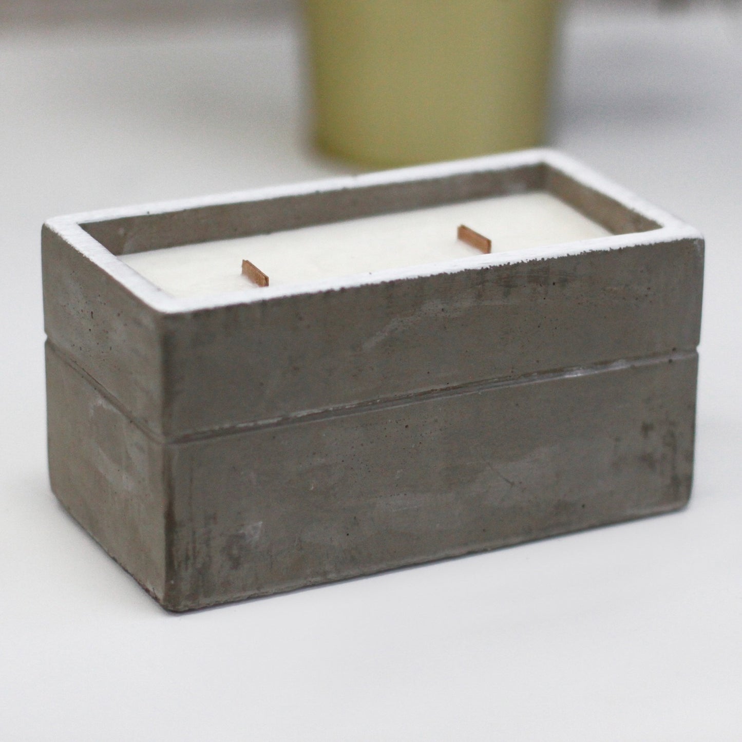 Large Box - Clove and Dark Sandalwood Concrete Candle