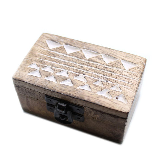 Wooden box with carved triangular patterns, secured by a dark metal latch, placed on a white background.