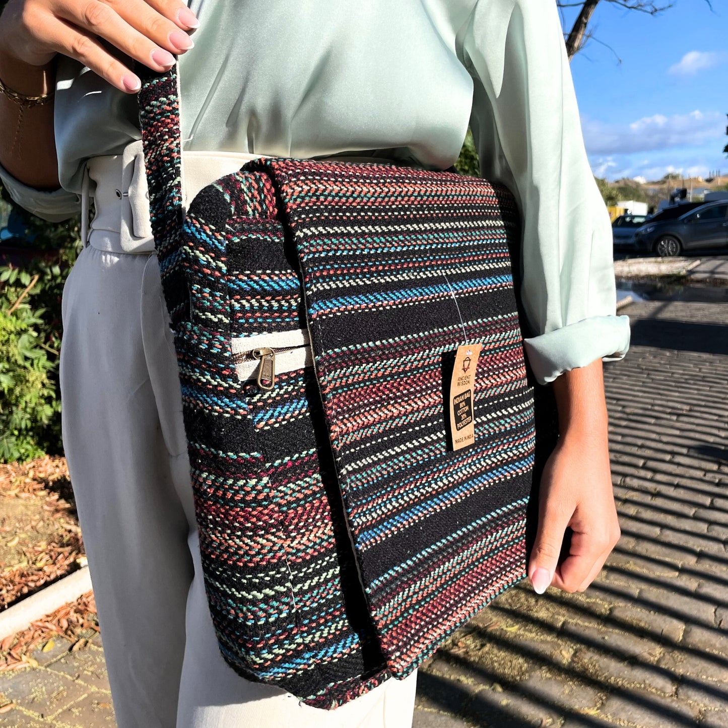 Soft Banjar Laptop Bag – Dark Smart, hand-woven cotton-blend laptop bag approx 40×36×8 cm, boho tech accessory UK.