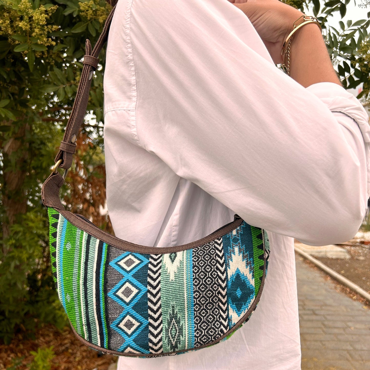Jacquard Hobo Bag – Bold Greens (Brown Strap), hand-woven jacquard cotton/poly shoulder bag approx 30×20×5 cm, boho accessory UK.