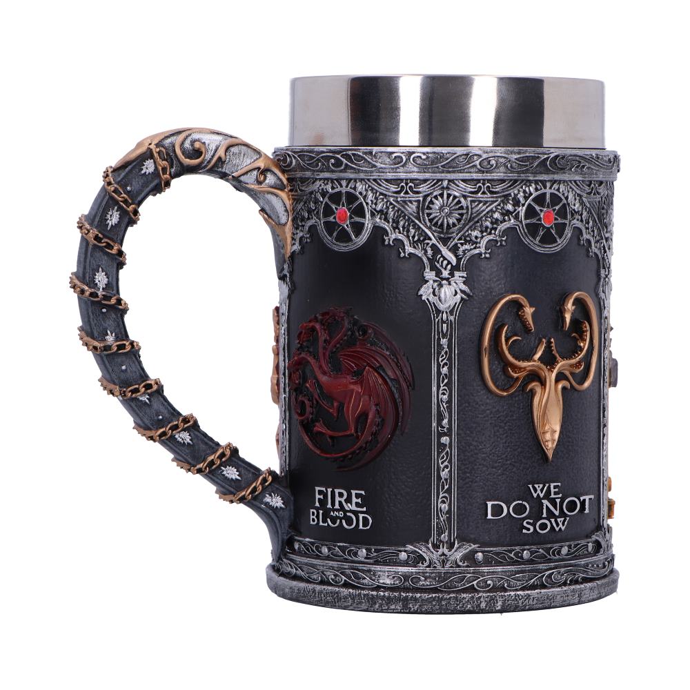Decorative medieval-style tankard displays red three-headed dragon with "FIRE AND BLOOD" and golden kraken with "WE DO NOT SOW" against a white background.