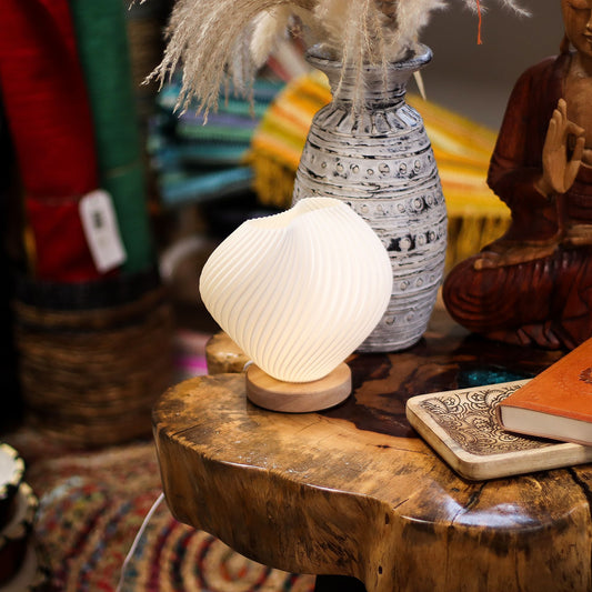 New Wave Lamp – Shell Twisted