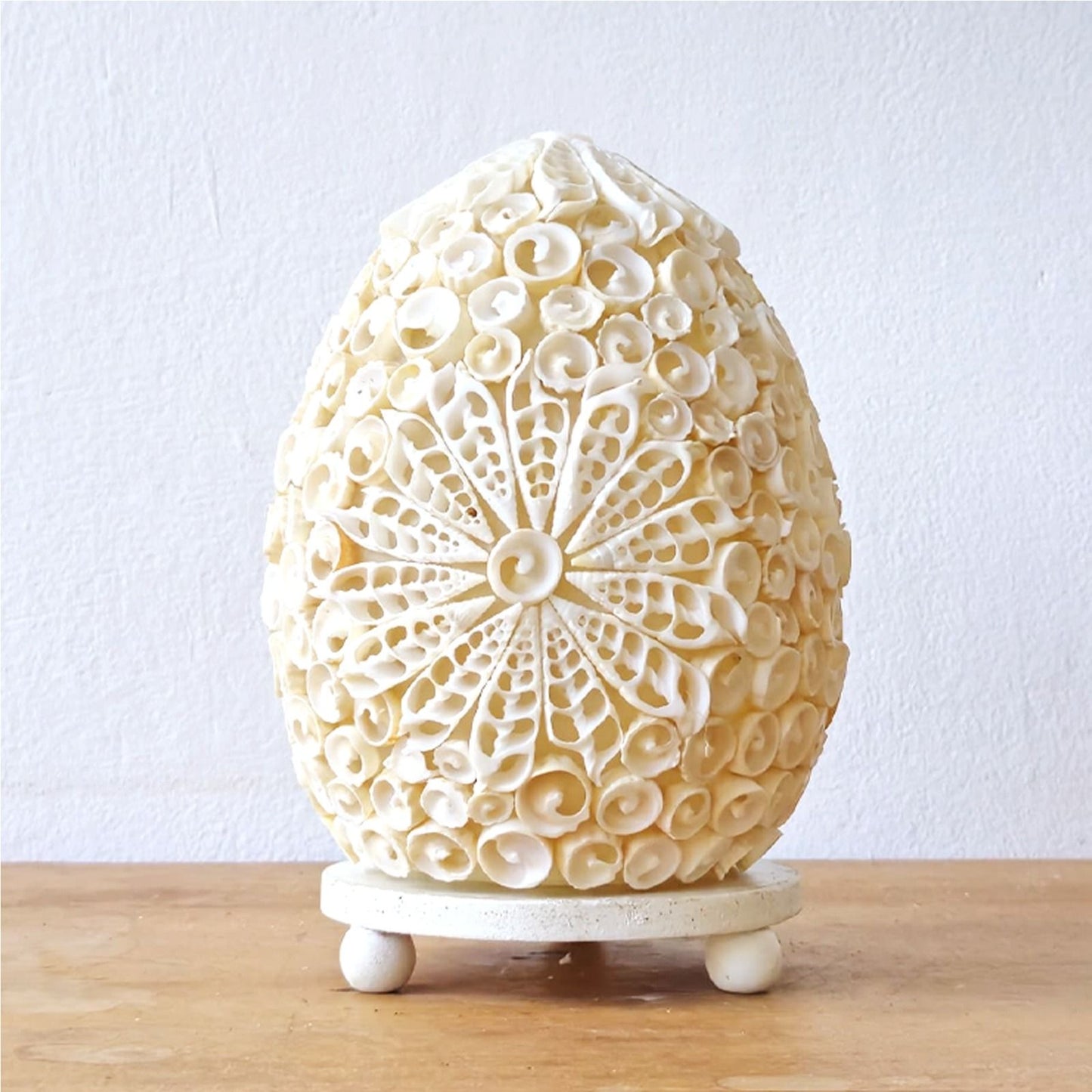 Boho Sea Shell Lamp Oval Small – compact natural shell lamp with soft ambient glow for coastal boho home décor UK