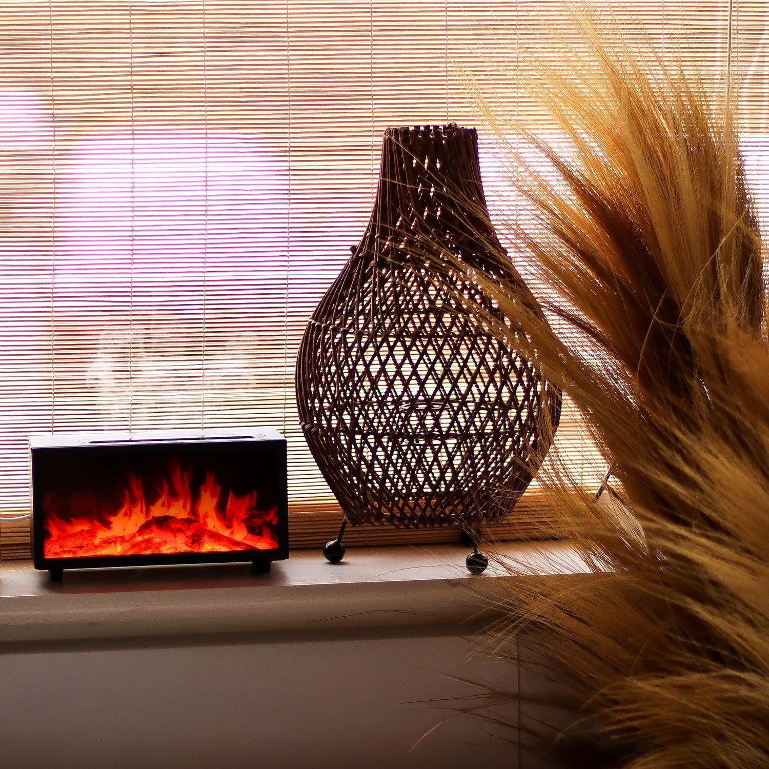 Rattan Table Lamps – natural woven rattan table lamp with soft warm ambient lighting UK
