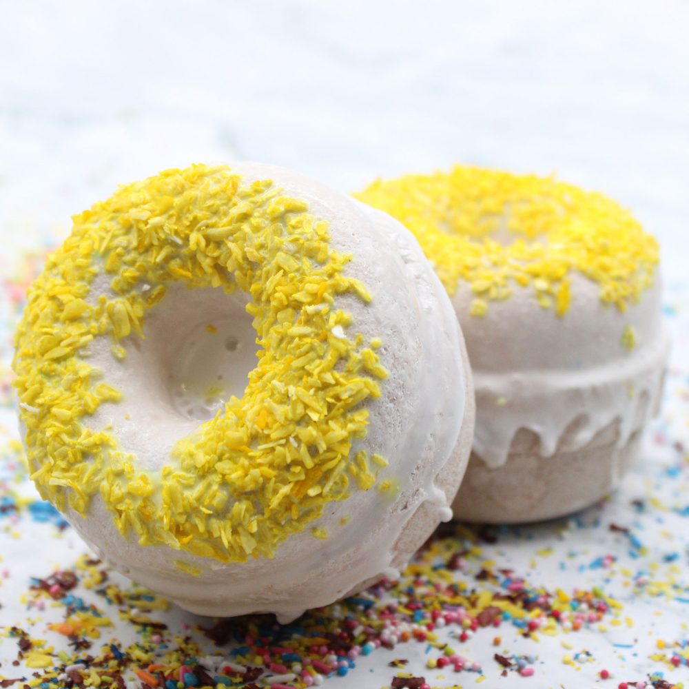 Cinnamon and Vanilla Bath Donuts