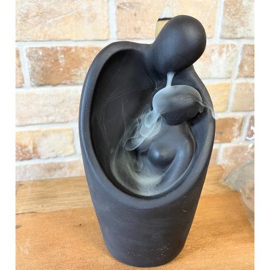 Backflow Incense Burner – In Your Lovers Arms, approx. 15 cm ceramic sculpture of two figures embracing, UK décor piece