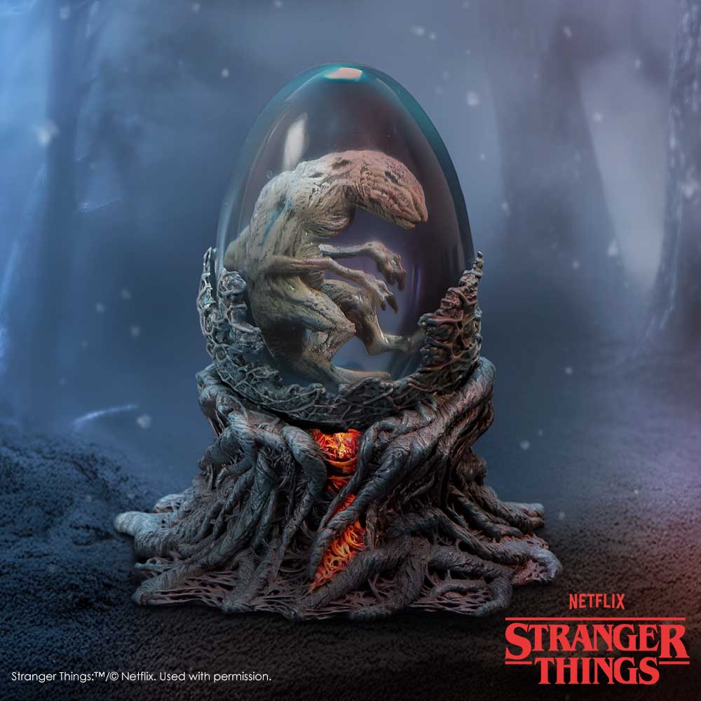 Stranger Things Demodog Trinket Box - Demodog box in a styled Stranger Things display