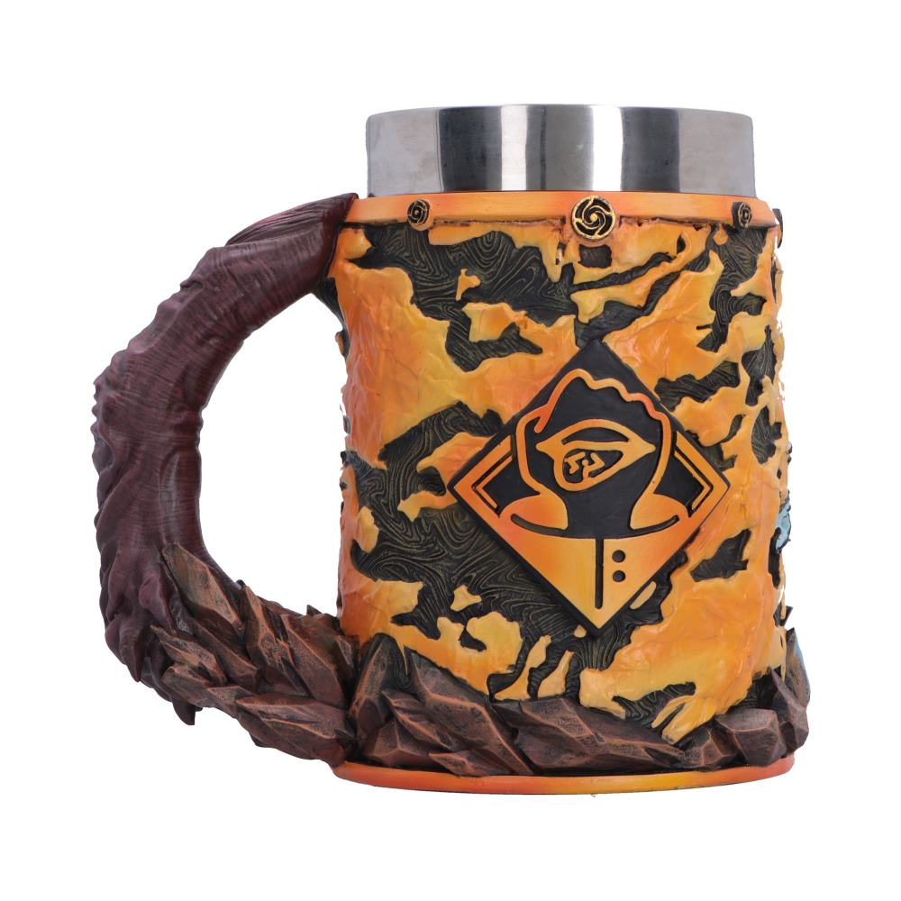 Jujutsu Kaisen Yuji Itadori Tankard - reverse with fist emblem on orange ground