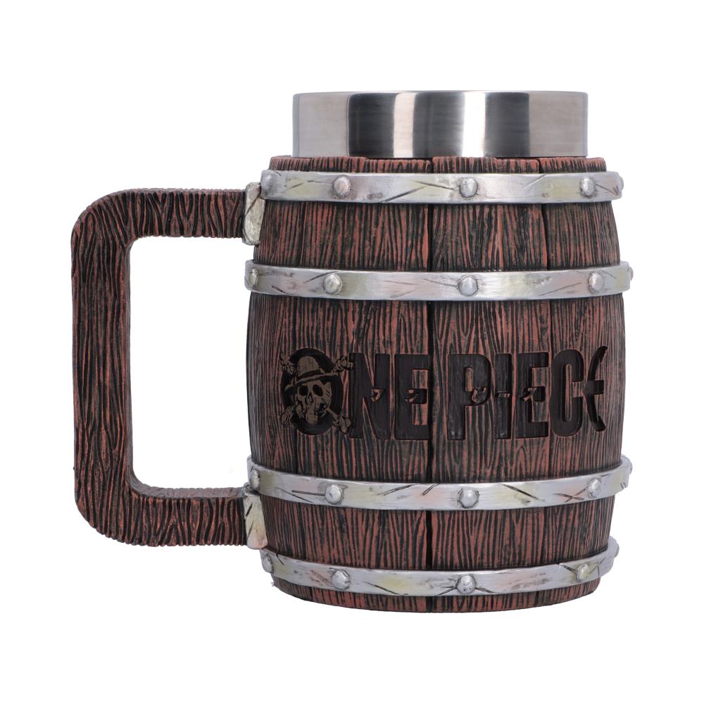 One Piece Barrel Tankard - Rear view with One Piece lettering and metal rim