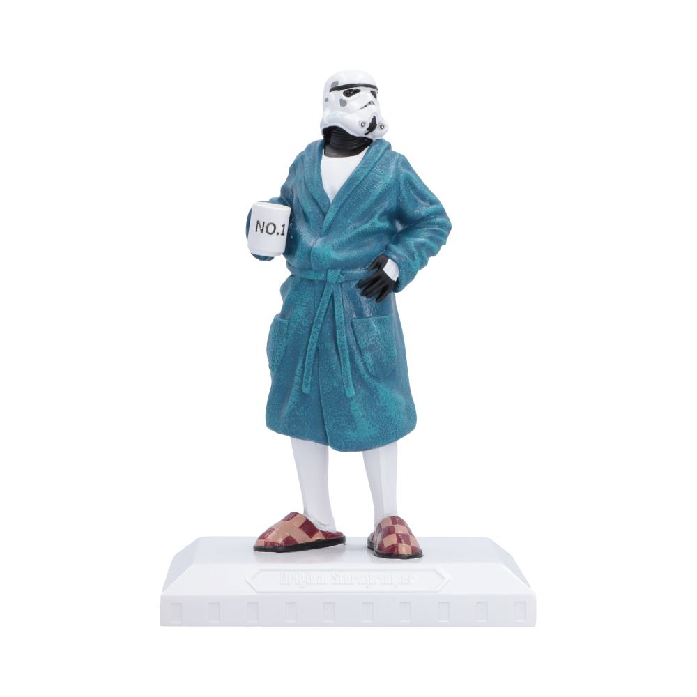 Stormtrooper Off Duty Figurine - Front view of trooper in blue dressing gown holding mug