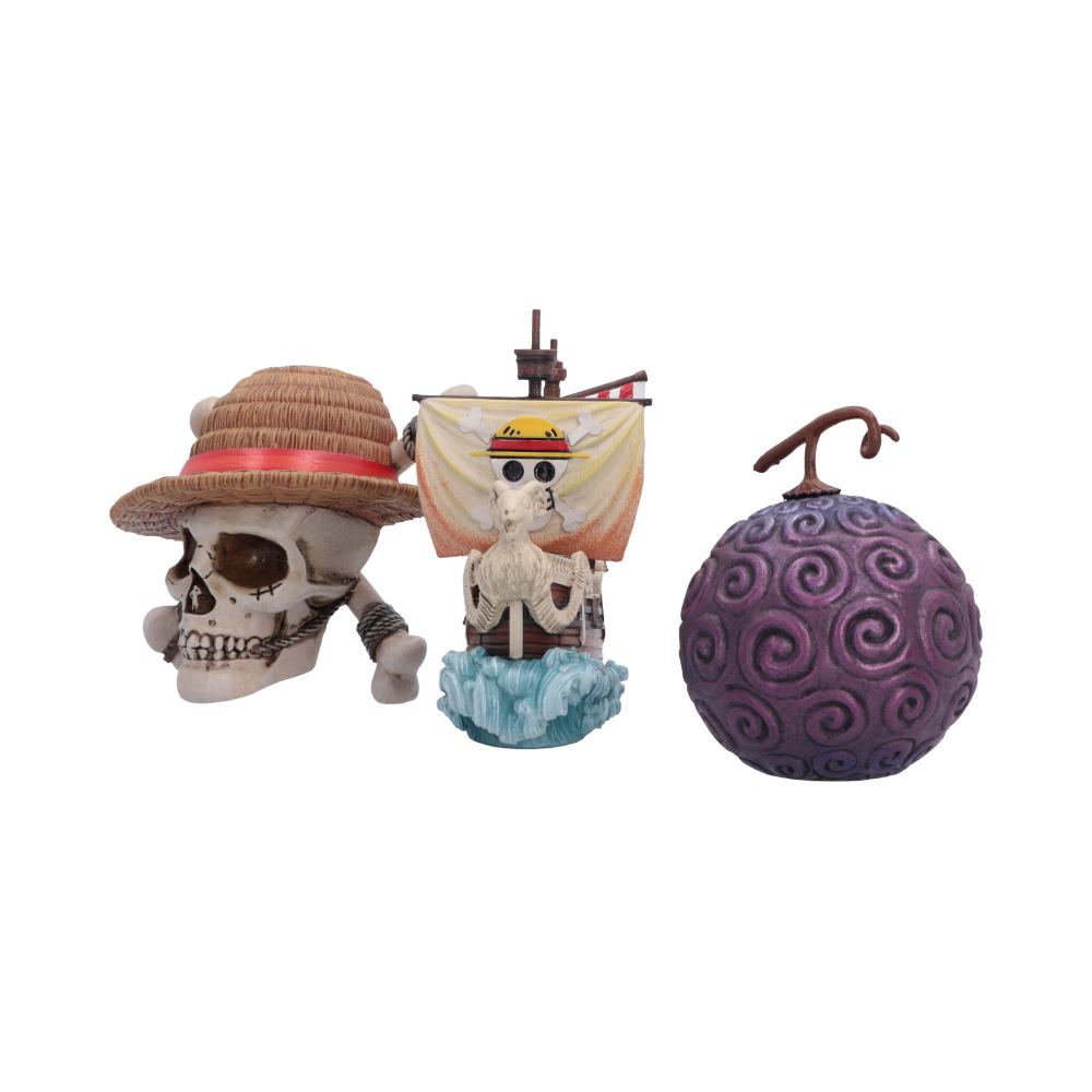 One Piece First Voyage Mini Figurines Set - angled straw-hat skull, ship and purple fruit