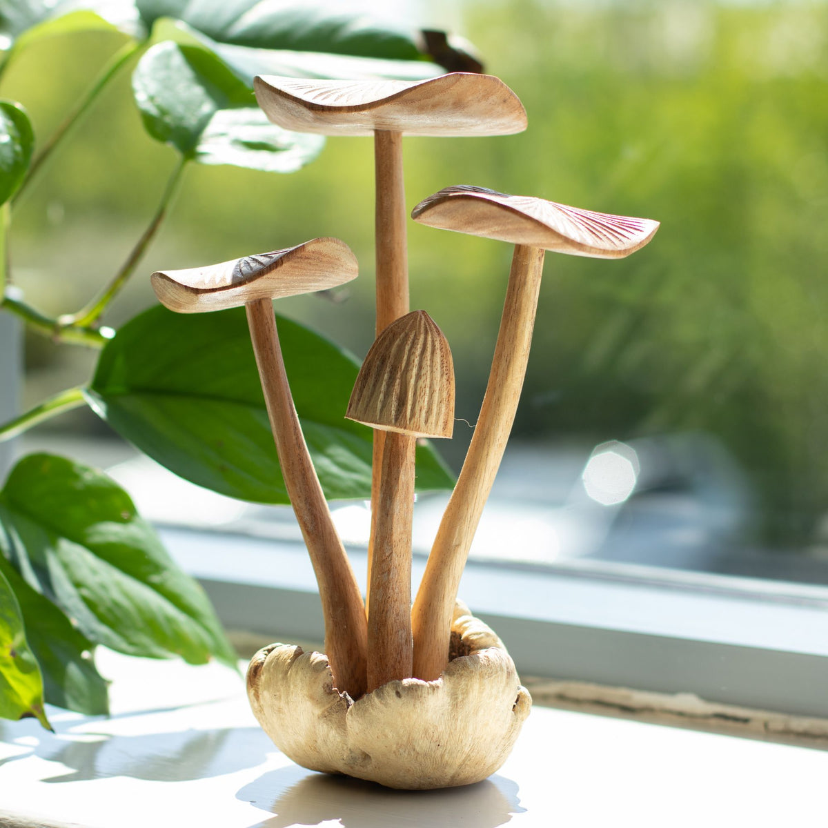 Large handmade wooden mushroom carving with four mushrooms on natural parasite wood base 23cm UK
