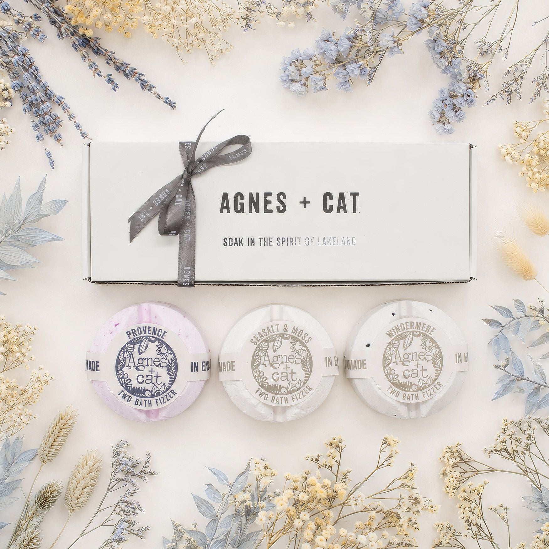 Agnes + Cat Signature Fragrance Bath Fizzer Gift Set with three handmade UK bath fizzers in Provence, Sea Salt & Moss and Windermere.