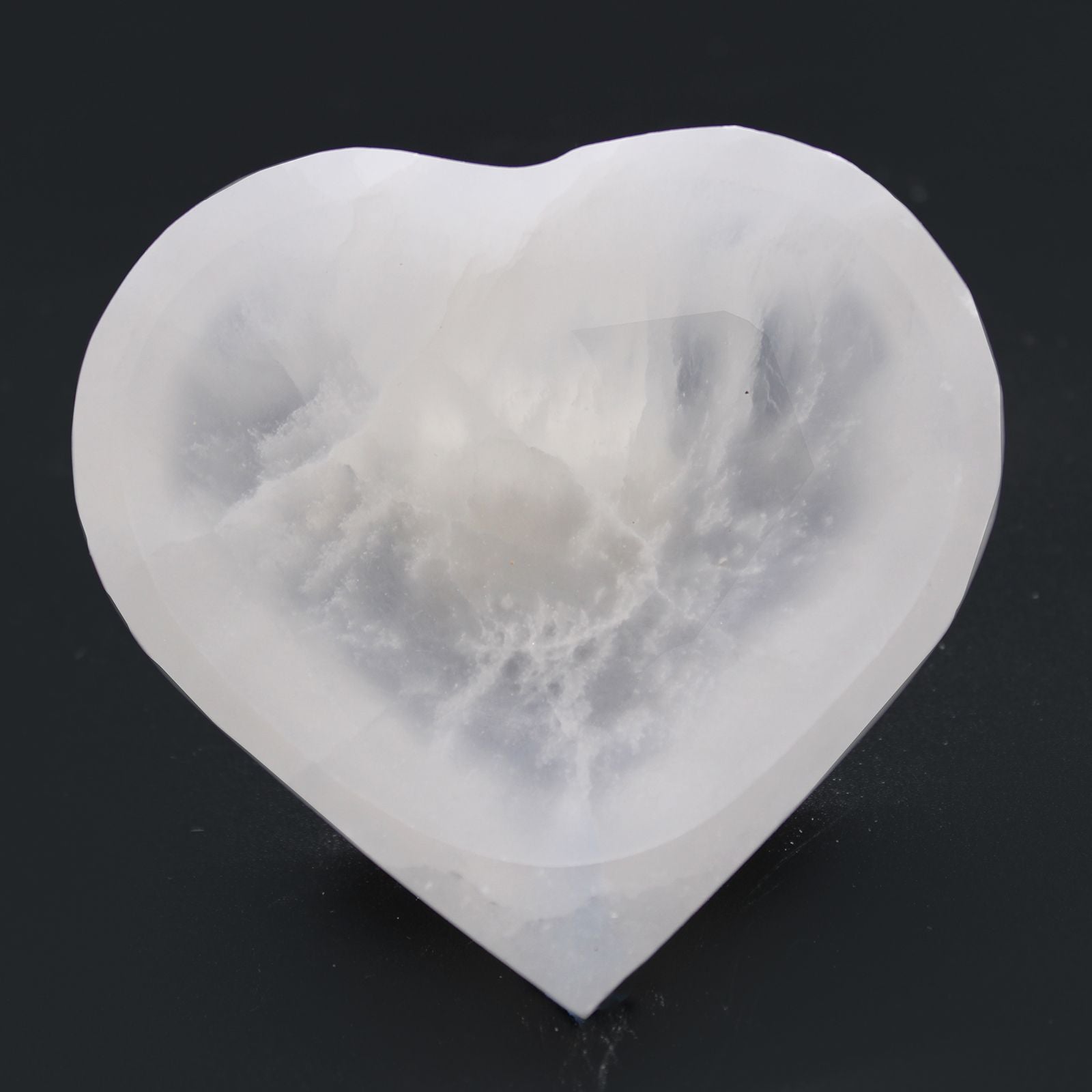 Selenite Heart Bowl  Large 10 cm – polished selenite crystal heart bowl for energy cleansing, crystal charging and sacred décor UK