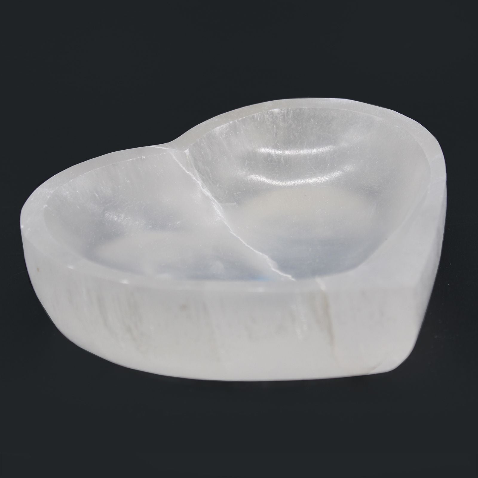 Selenite Heart Bowl XL 15 cm – polished selenite crystal heart-shaped bowl for crystal cleansing, gemstone storage and sacred décor UK