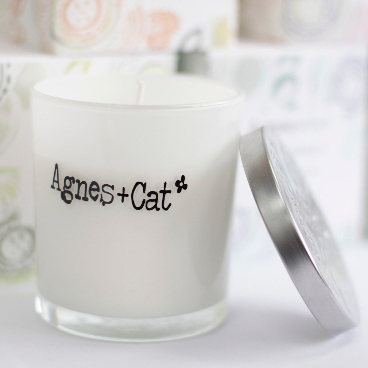 Agnes + Cat Vintage Gardenia Votive Candle – floral soy candle with gardenia scent in glass jar