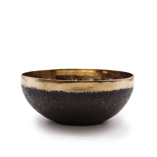 Large Chaken handmade singing bowl made from copper–tin alloy, polished finish, 17 cm with deep resonant tone.