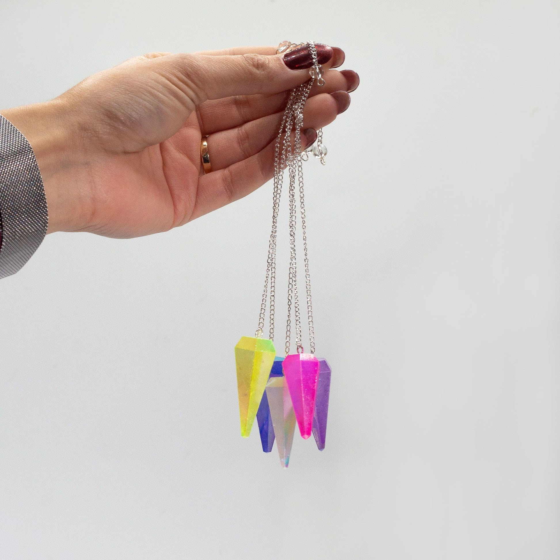 Six Sided Pendulum Aurora Crystal Angel White - 4cm iridescent white crystal pendulum with silver chain for divination