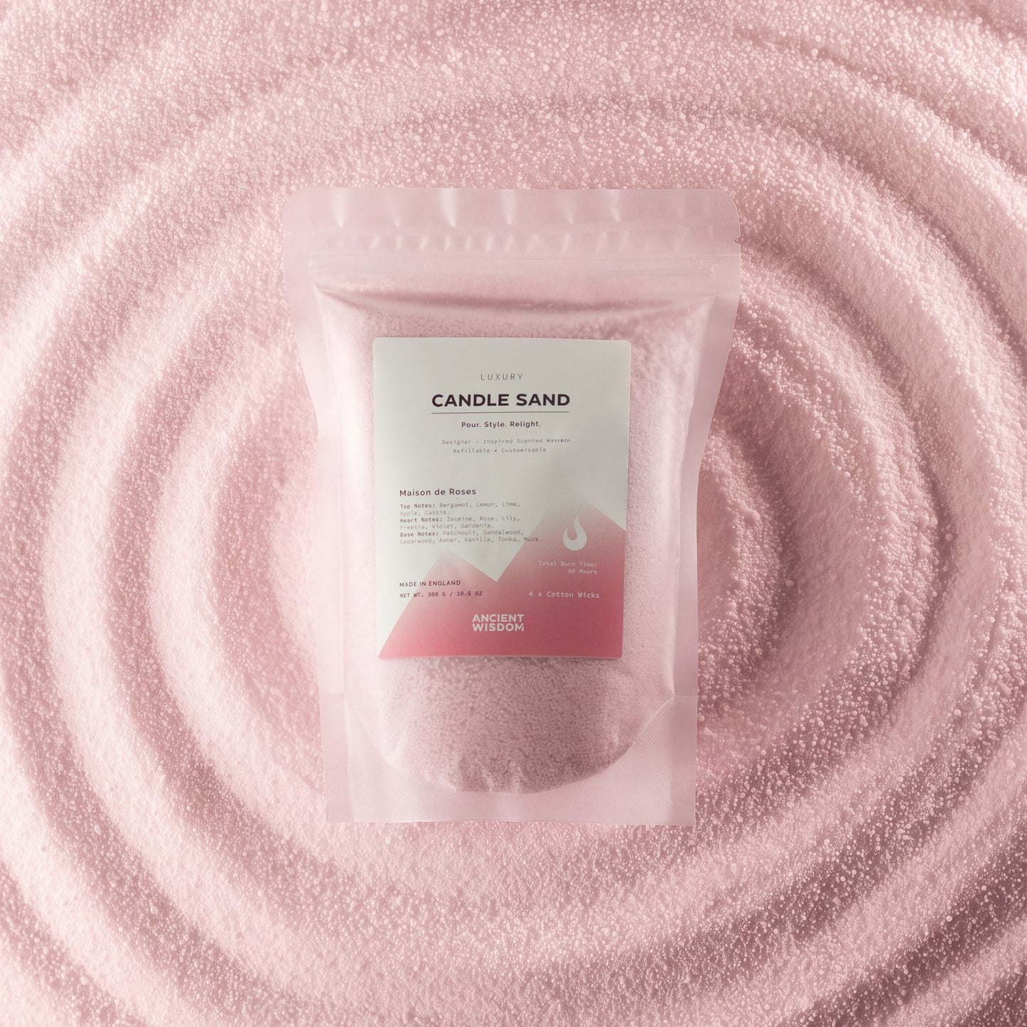 Dusty rose Maison de Roses fragranced candle sand with cotton wicks