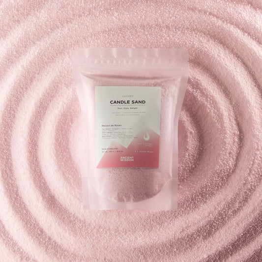 Dusty rose Maison de Roses fragranced candle sand with cotton wicks