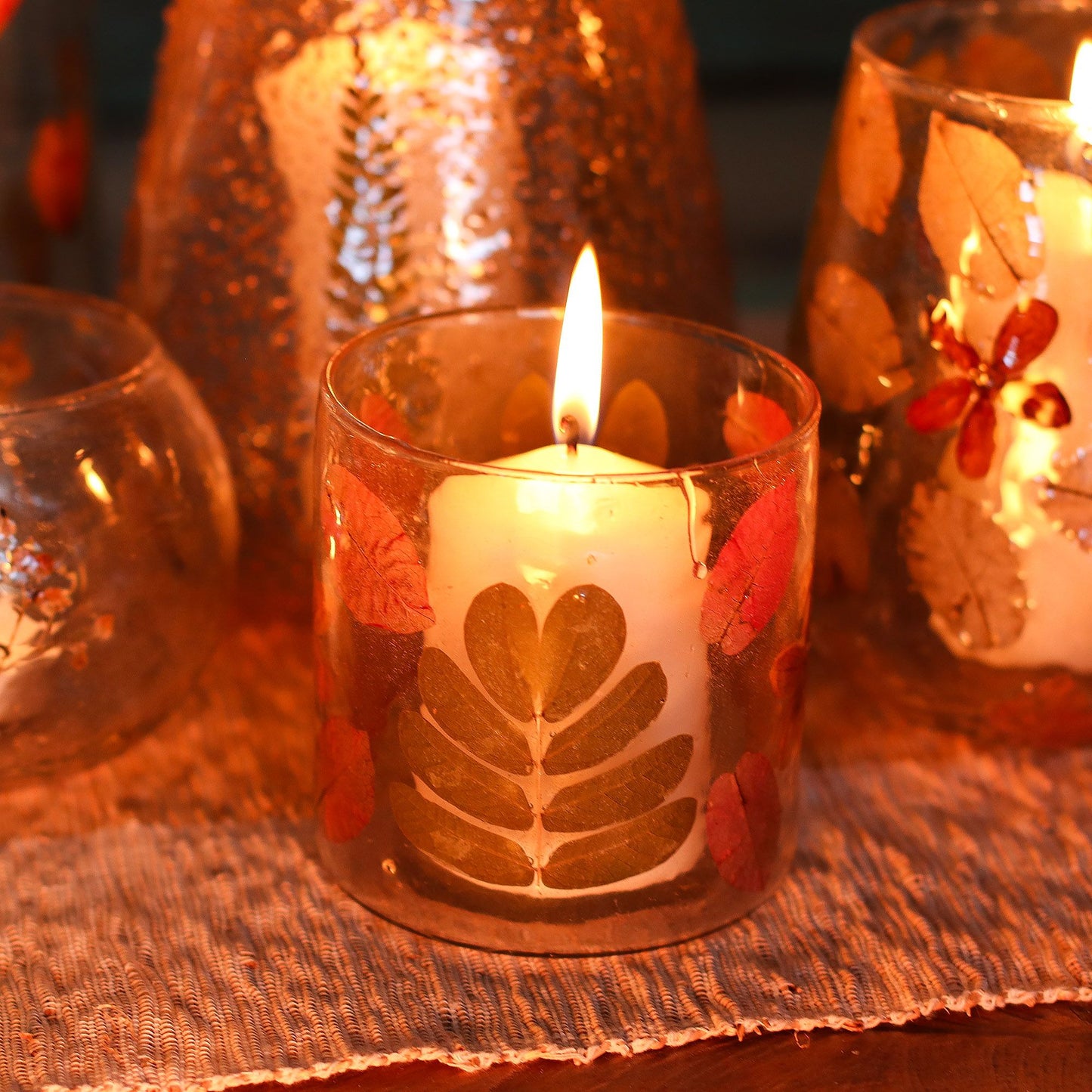 Primavera recycled glass candle holder with real pressed flowers