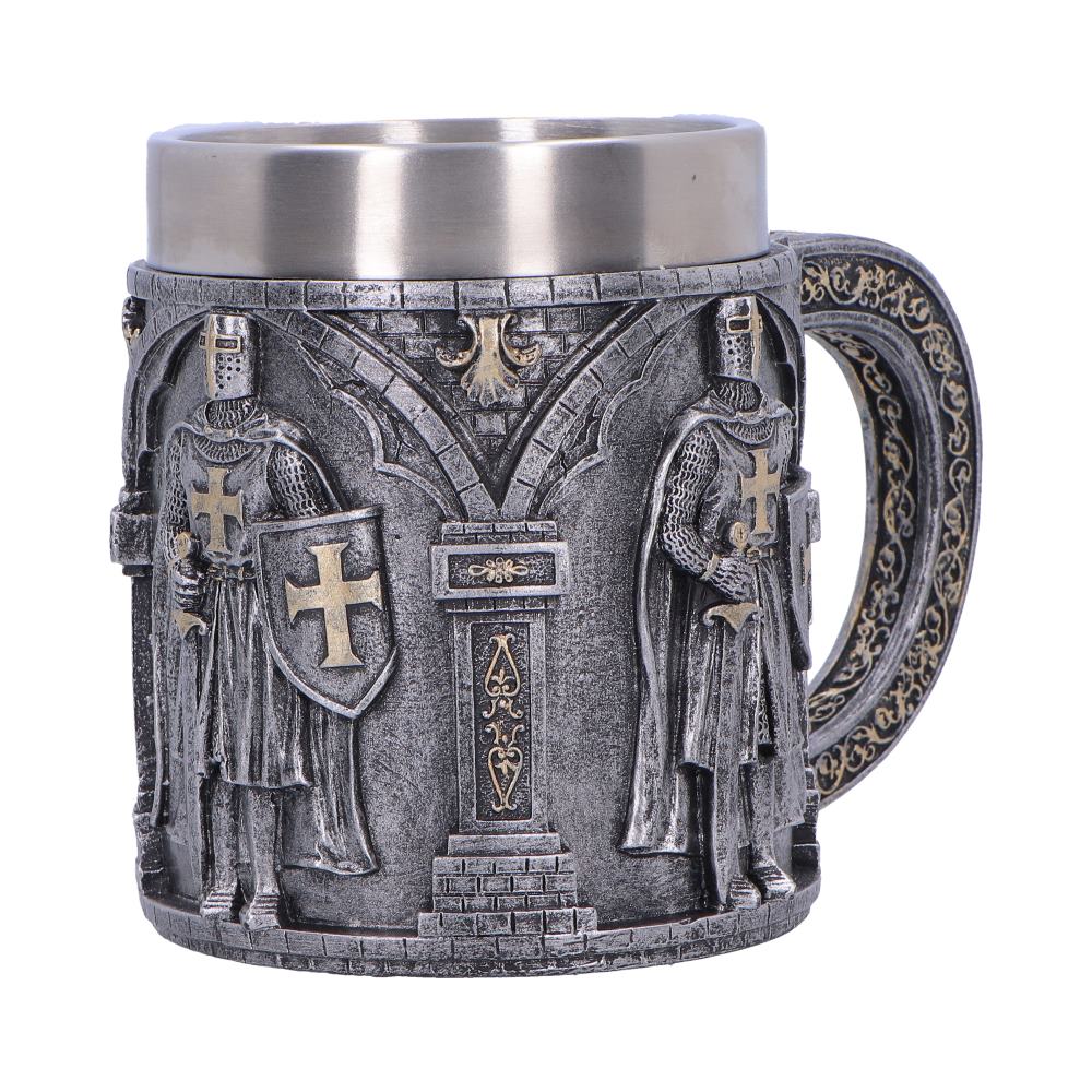 Silver Knight Tankard Small - alternate angle with bright inner rim and arches