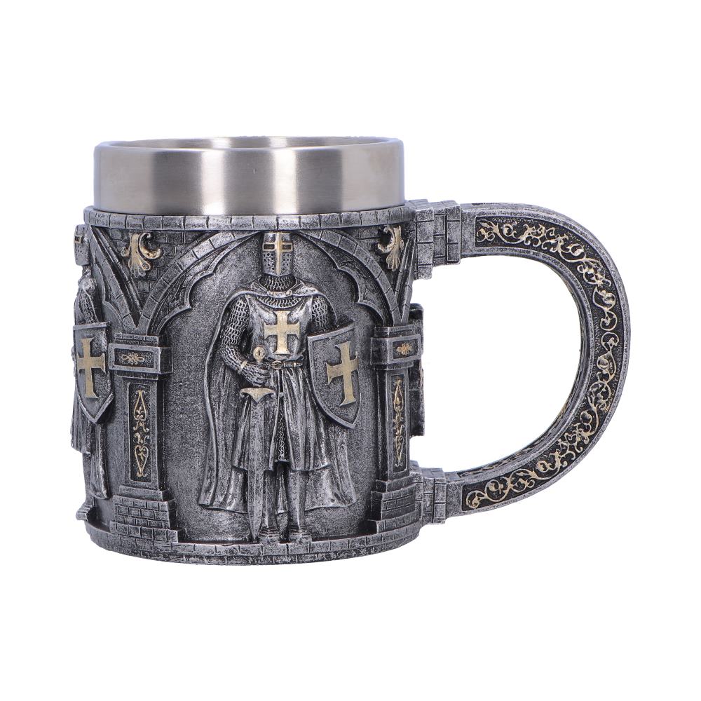 Silver Knight Tankard Small - front with knight portrait and stone-effect arches